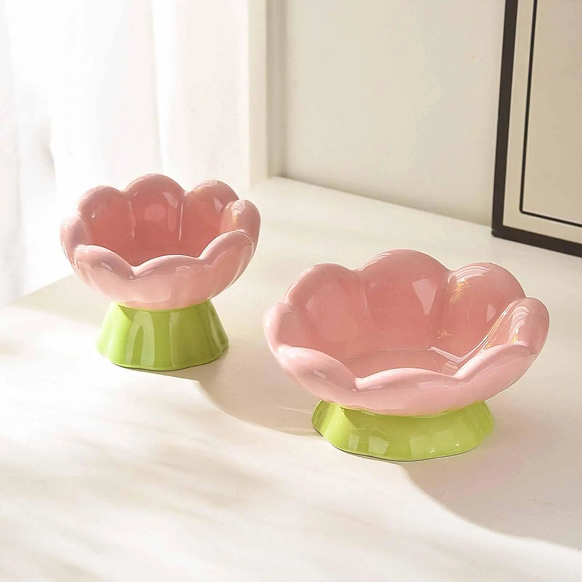 Kesoto Ceramic Raised Flower Shaped Pet Food And Water Bowl